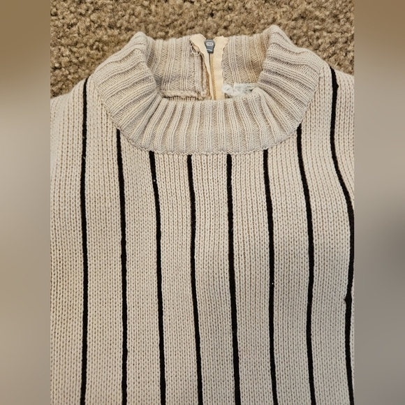 100% Virgin Acrylic Vintage Geometric Crewneck Sweater In Tan & Brown, Size Med - Picture 3 of 7